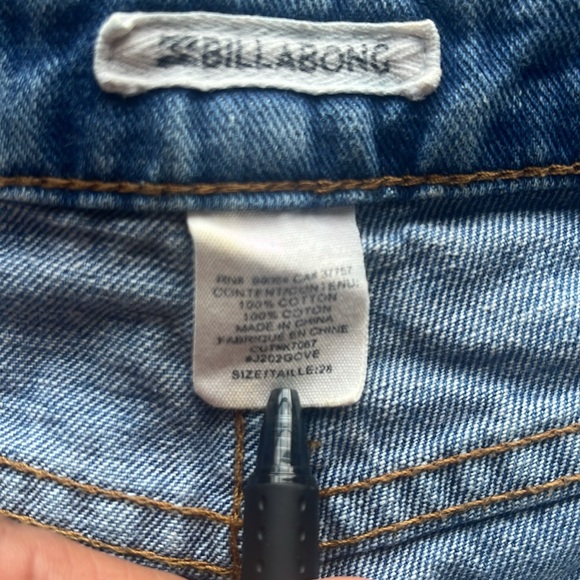 Billabong High Waisted Denim Shorts | Size 28 - Picture 5 of 5